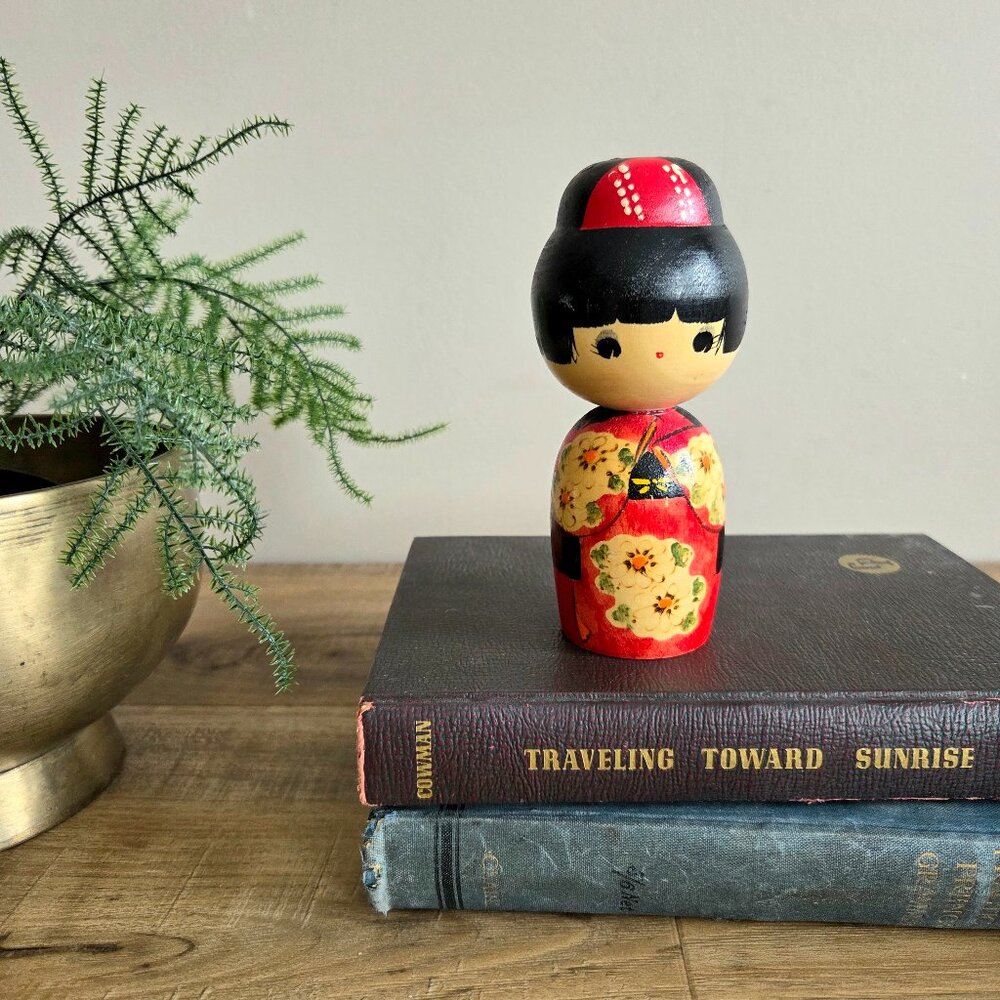 Vintage Japanese Kokeshi Carved Wooden Doll Kimono Floral Design Toy